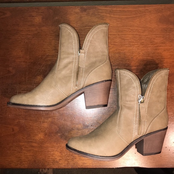 Charming Charlie Zip-up Boots, Light Brown, Women’s Sz 8, NWT! - Picture 4 of 14